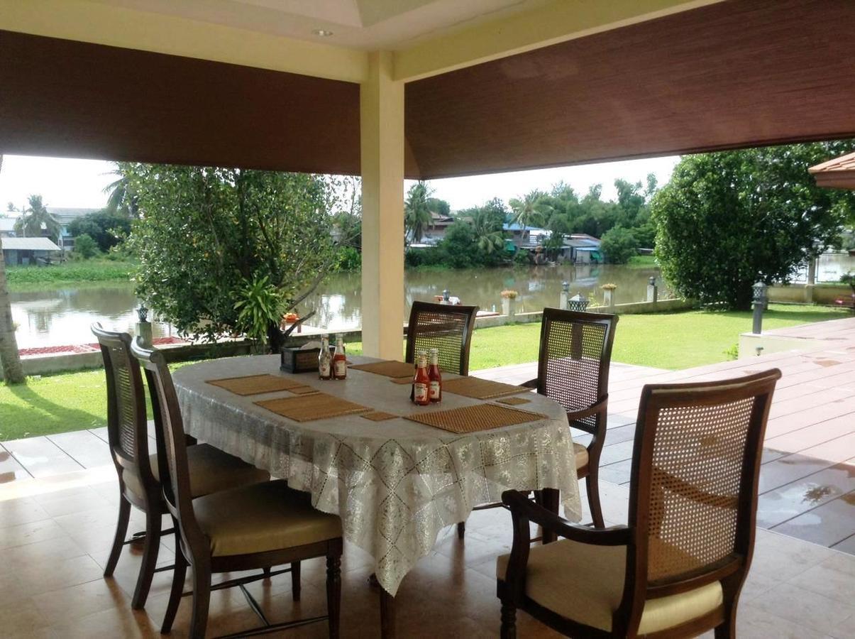 Thararin Villa Ban Doem Bang Esterno foto